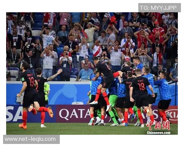 克罗地亚与丹麦上半场精彩对决分析与战术解析 克罗地亚与丹麦上半场精彩对决分析与战术解析